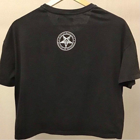 Hot Topic Small BlackCraft Top Skull Hook & Eye Closure Tattoo Women’s Shirt - Picture 6 of 9